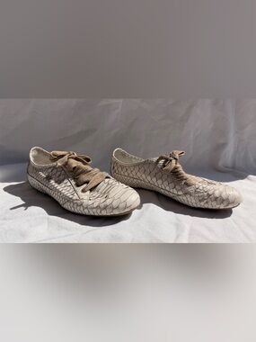 White Sneakers Snakeskin Python Exotic Leather Low Top Shoes by Devi Kroell 38